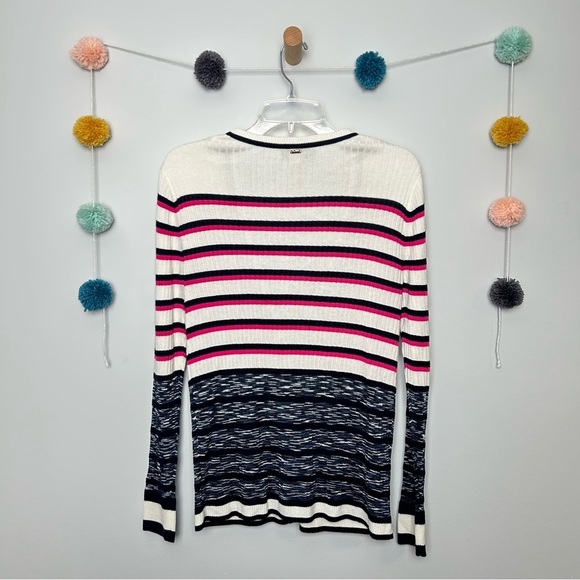 St. John Wool and Cashmere Blend Striped Ribbed Cardigan - Picture 9 of 9